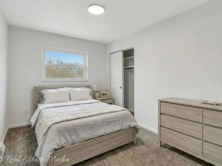504 Brunswick Dr — Photo 11