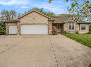 106 Dreamfield Dr, Battle Creek, MI