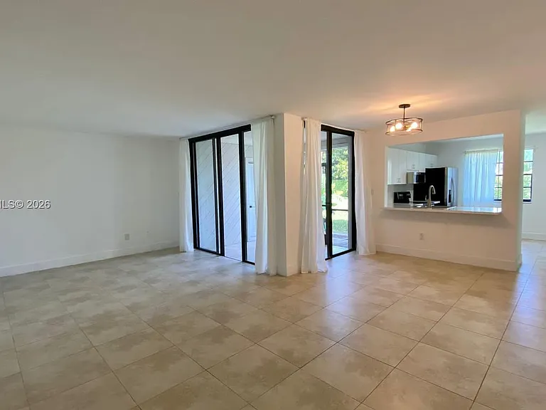 3552 Magellan Cir #126 — Photo 2