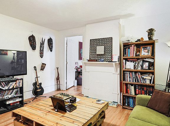4th image of 3026 2nd St