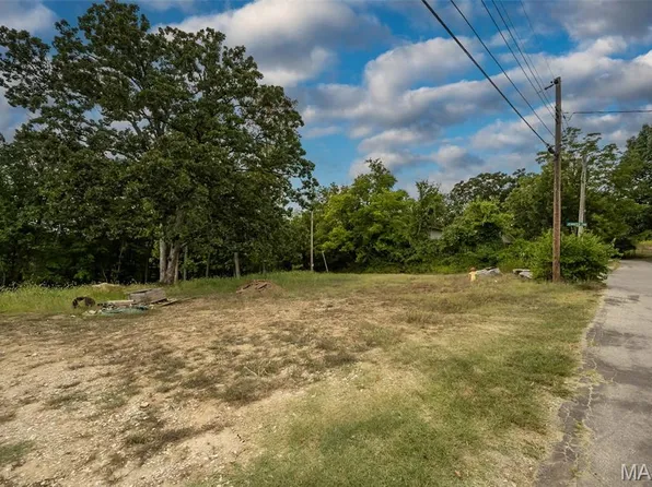 1924 Jennifer Lynn Ln, Arnold, MO 63010