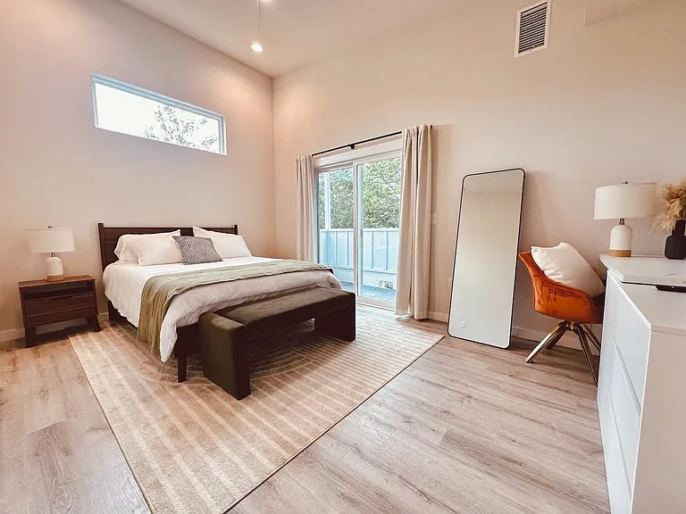4706 Sylvandale Dr #2 — Photo 26