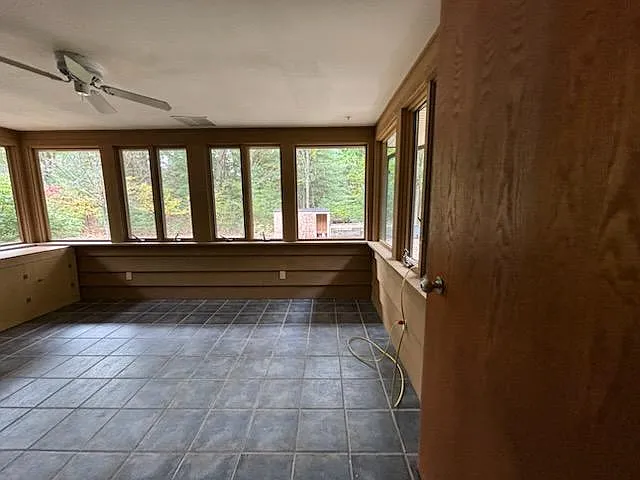858 E Wheeler Rd — Photo 11
