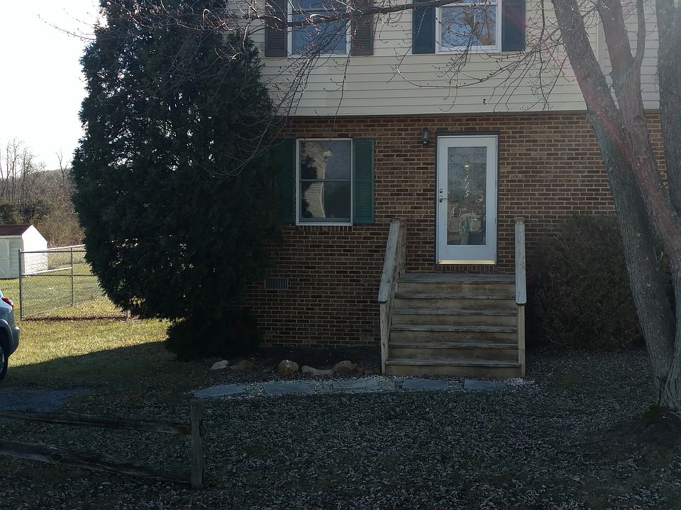 1st image of 115 Pocono Pl