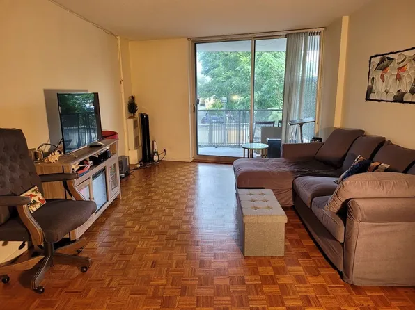 19 Winchester St APT 204, Brookline, MA 02446