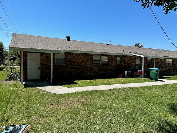 3rd image of 15344 Saint Charles St
