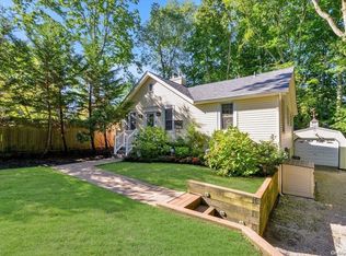 12 Whaling Ave, Cold Spring Harbor, NY 11724