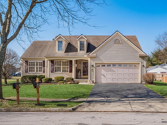 5th image of 188 Brooksedge Dr