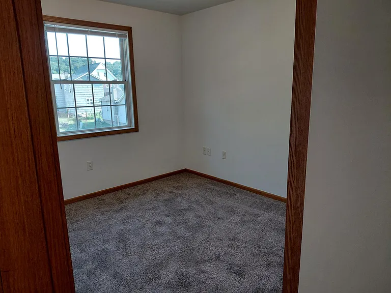2415 Lila Ln — Photo 11