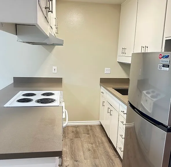 Kitchen with Quartz Countertops
