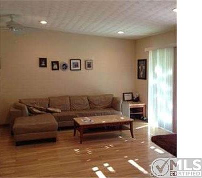 5th image of 26013 Valley Wells Ct