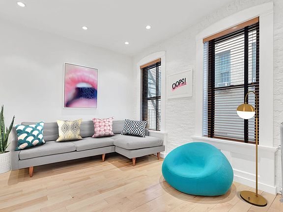 5th image of 340 W 19th St APT 11