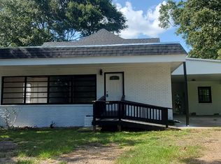 302 Petal Dr, Petal, MS 39465