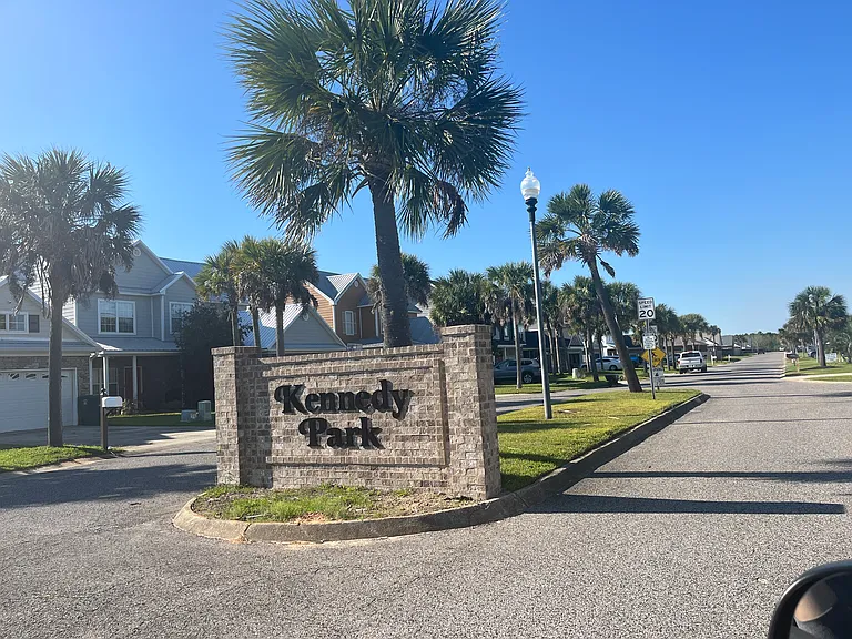 Located in Kennedy Park subdivision in Foley, AL