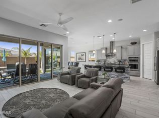 2827 E Donald Dr, Phoenix, AZ 85050