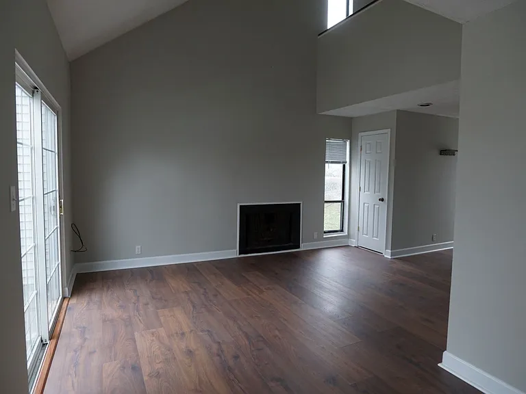 1050 21st Ave NW #70 — Photo 3
