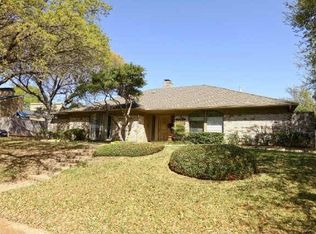 6209 Warm Mist Ln, Dallas, TX 75248