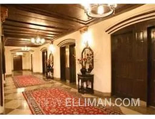 Rented by Douglas Elliman | media 16