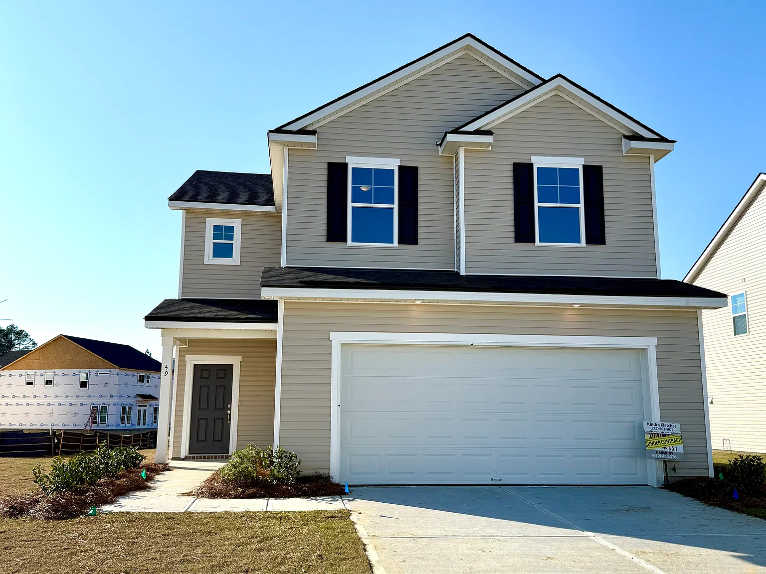 4 bed, 2.5 bath, 2005 sqft, $2,850 — Photo 1
