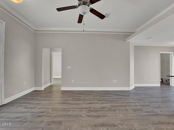 5th image of 5201 Hickory St