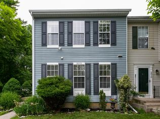 2012 Masters Dr, Baltimore, MD 21209