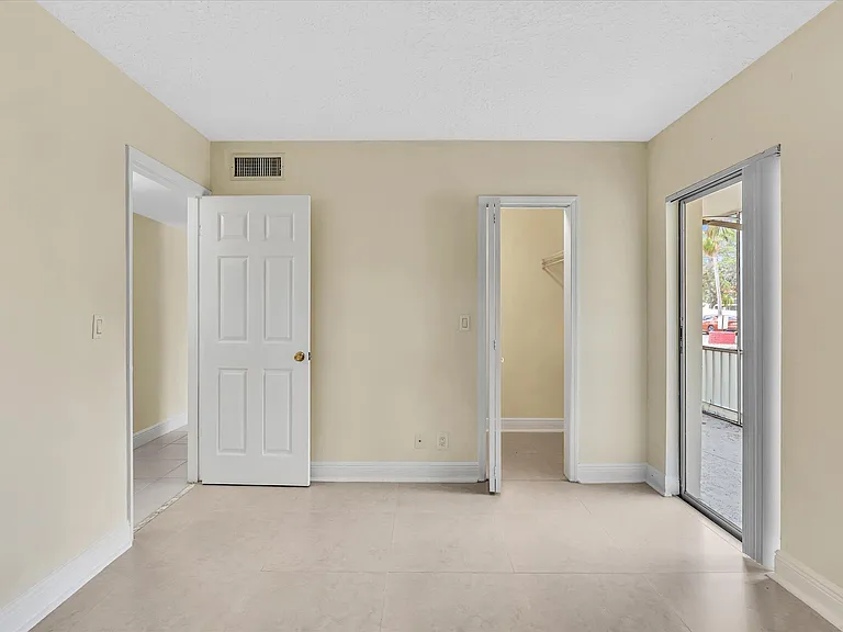644 NW 13th St #160 — Photo 25