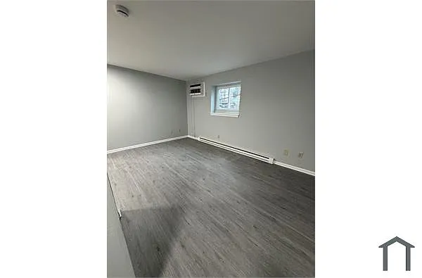 Building Photo - 1795 North Ave #15