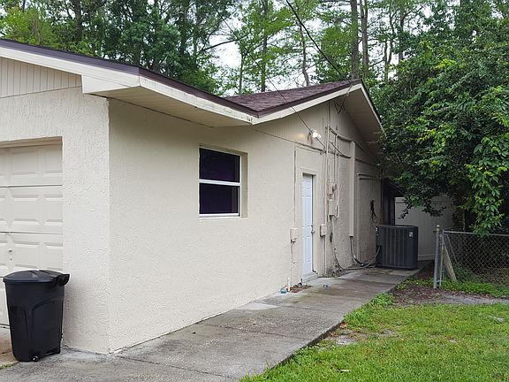 4th image of 1021 Crestview Ln