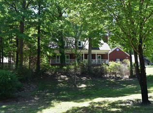 56 Highland Hills Cv, Jackson, TN 38305