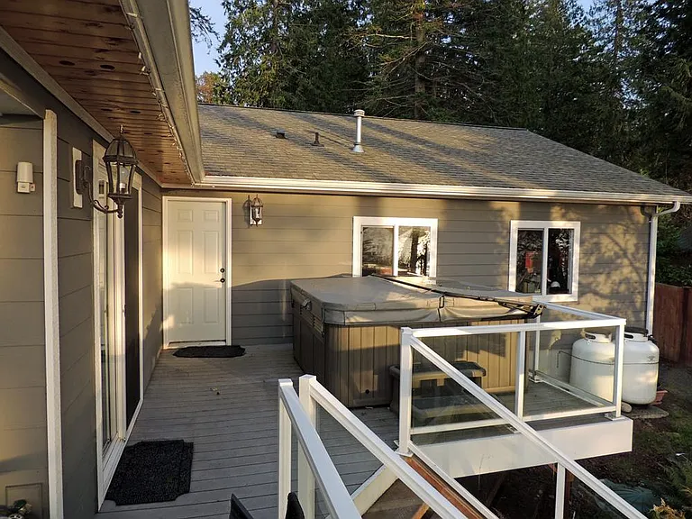 1412 Hansen St — Photo 11