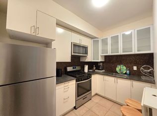 667 Quincy Ave #1B, Staten Island, NY 10305