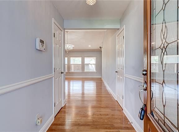 2nd image of 1442 Ellingsworth Dr