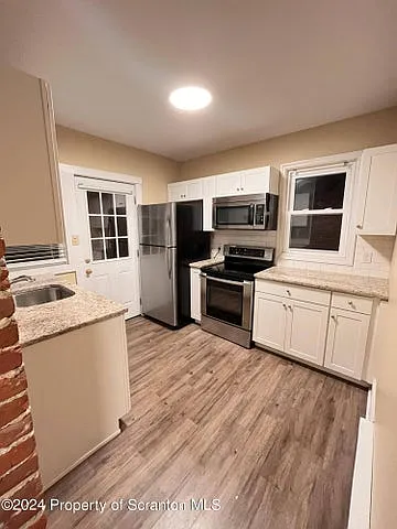1614 Linden St #1 Photo 1