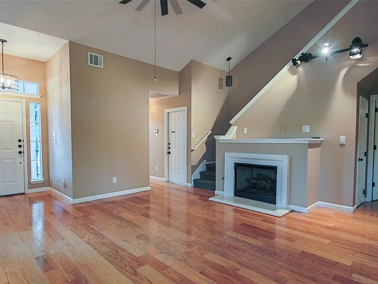 1109 Traci Michelle Dr — Photo 7