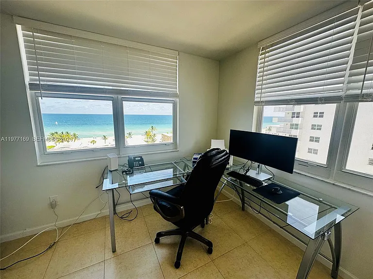 1501 S Ocean Dr #1006 — Photo 12