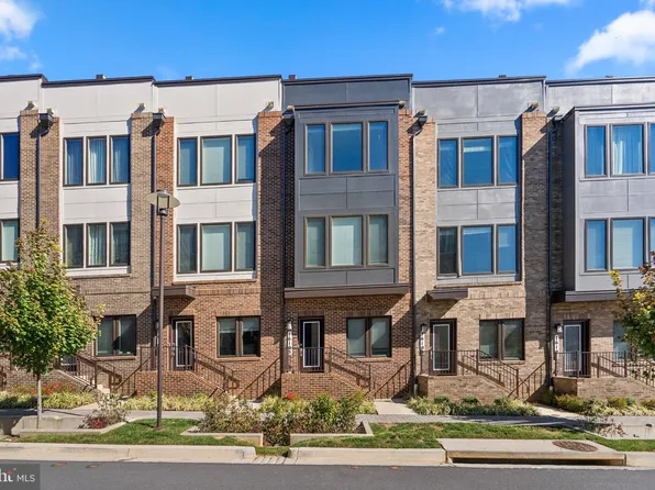 16105 Connors Way, Rockville, MD 20855