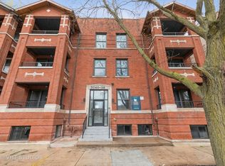 5040 S Saint Lawrence Ave #2S, Chicago, IL 60615