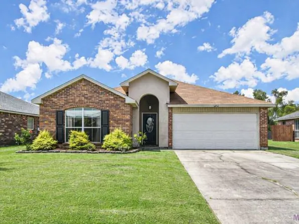 23867 Waterford Ct, Denham Springs, LA 70726