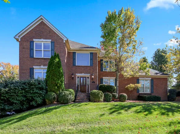 2460 Olde Bridge Ln, Lexington, KY 40513