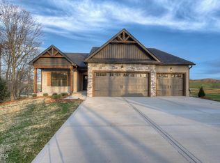 1196 Hawley Rd, Blountville, TN 37617