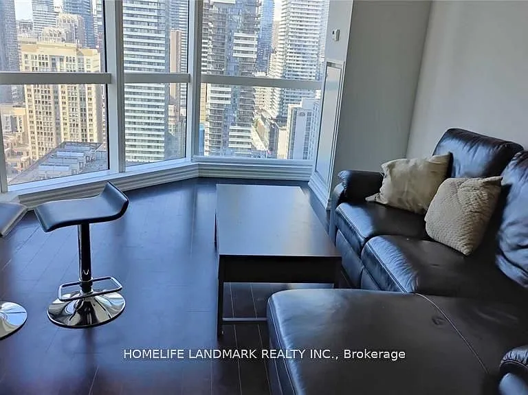 386 Yonge St #3116 — Photo 2