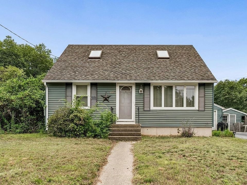 1st image of 415 Greeley Street