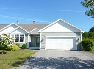 45 Lone Pine Ln, Yarmouth, ME 04096