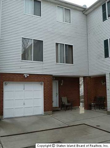 1st image of 130 Emily Ln