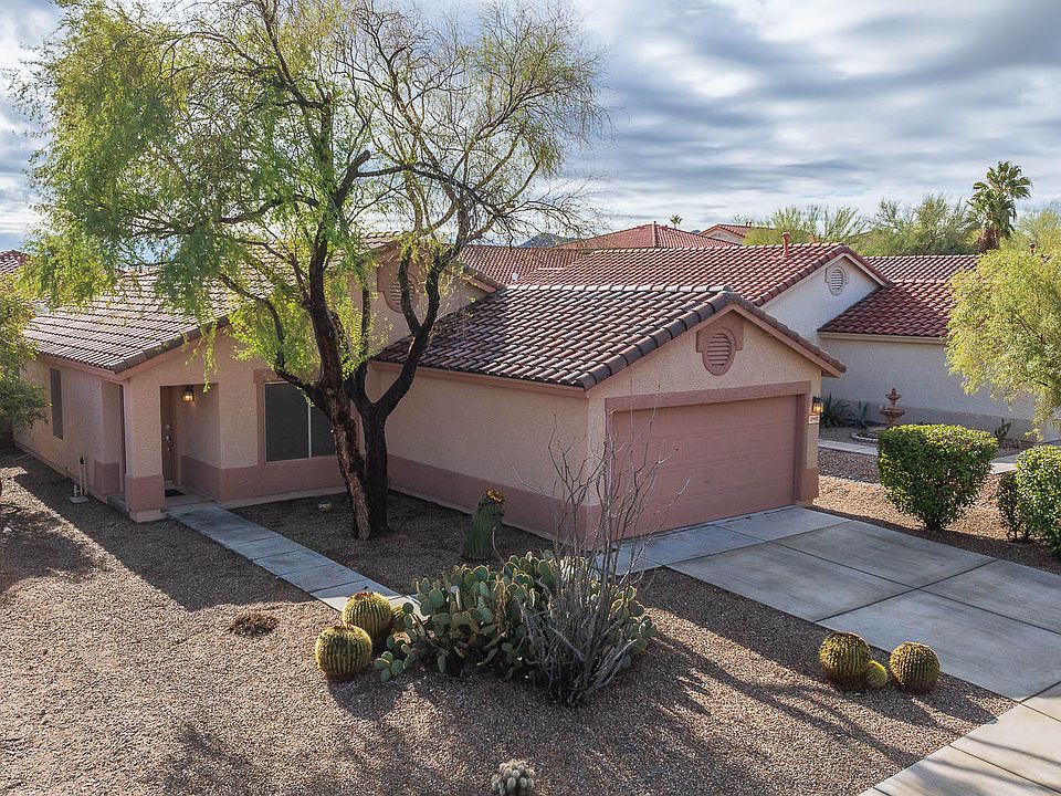 1st image of 3945 W Pine Creek Way