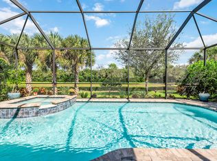 2770 Aviamar Cir, Naples, FL 34114