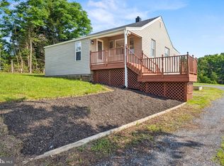 1611 Hudson Hollow Rd, Stephens City, VA 22655