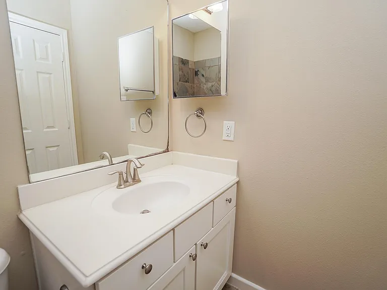 5730 Kansas St #B — Photo 28