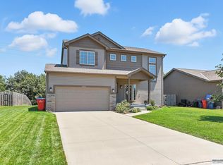 13713 S 42nd Ave, Bellevue, NE 68123