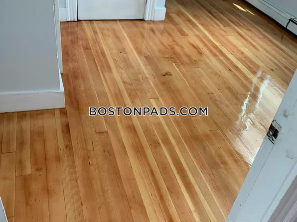 24 Farrington Ave, Boston, MA